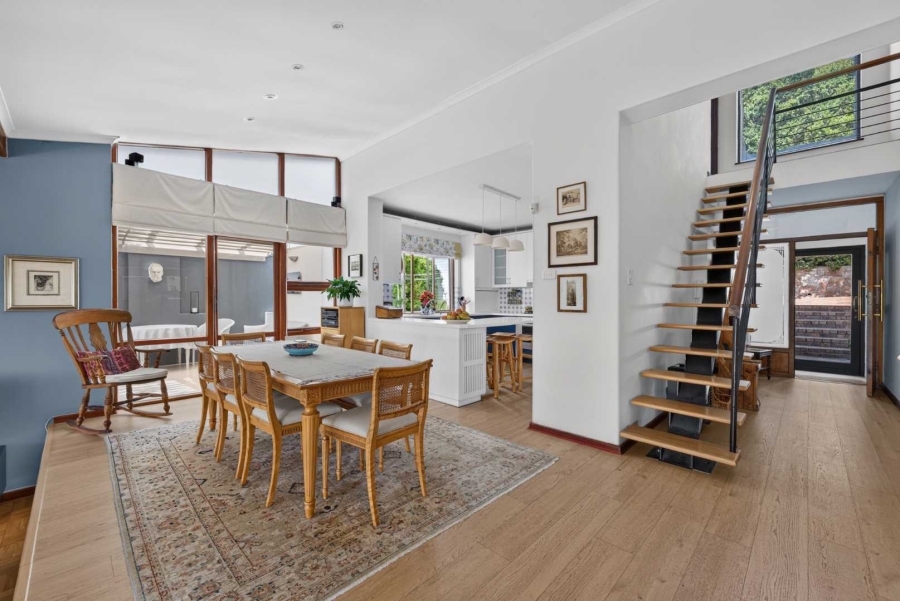 3 Bedroom Property for Sale in Camps Bay Western Cape